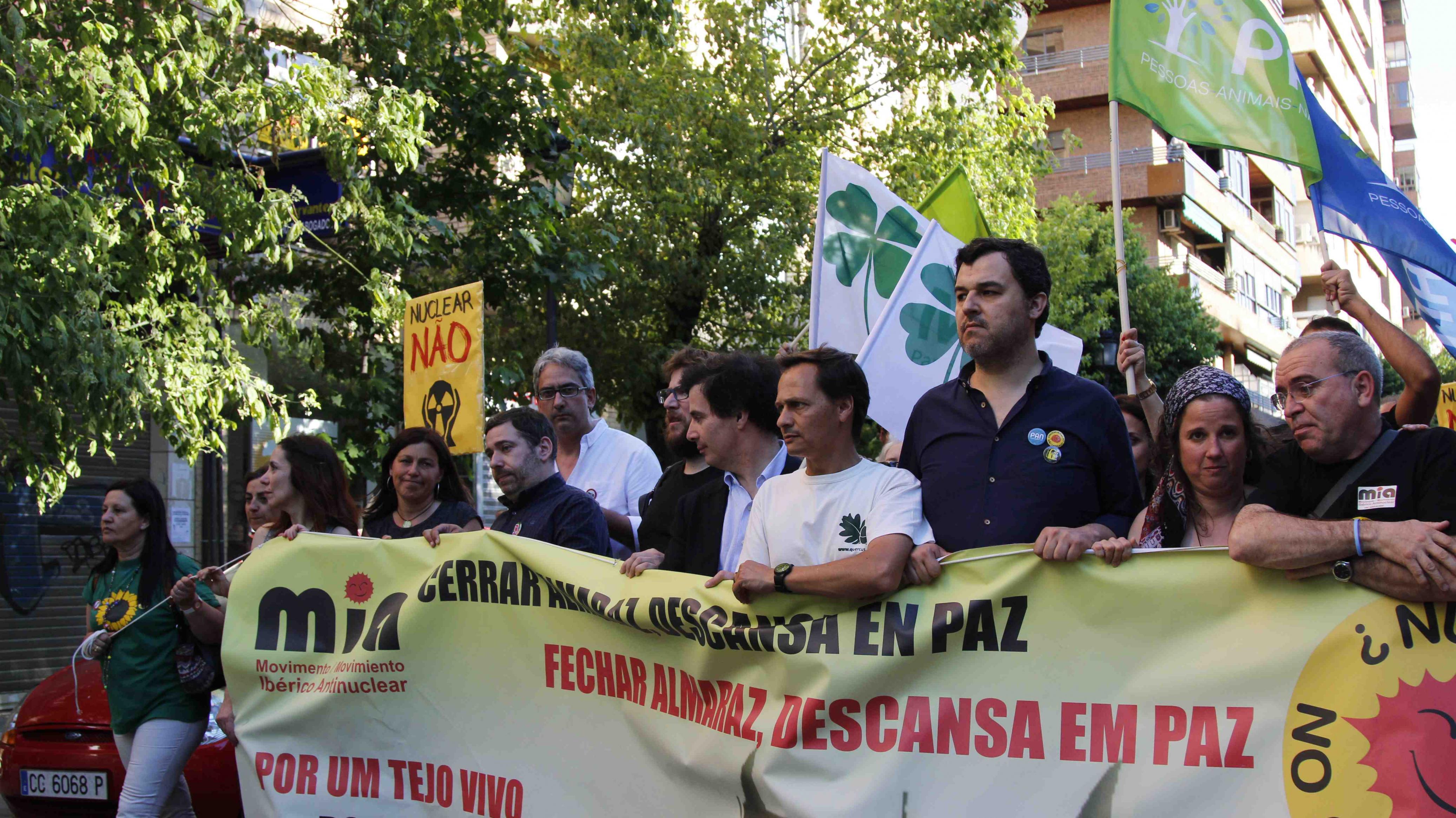 Manifestación organizada por la asociación Quercus en contra del ATI y la central de Almaraz. Lisboa, 2016 / Jorge Ribeiro Infante