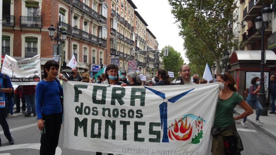 La Comunidade de Montes Lórreos en la manifestación de este fin de semana (Madrid). // Fuente: I.M. y A.S.