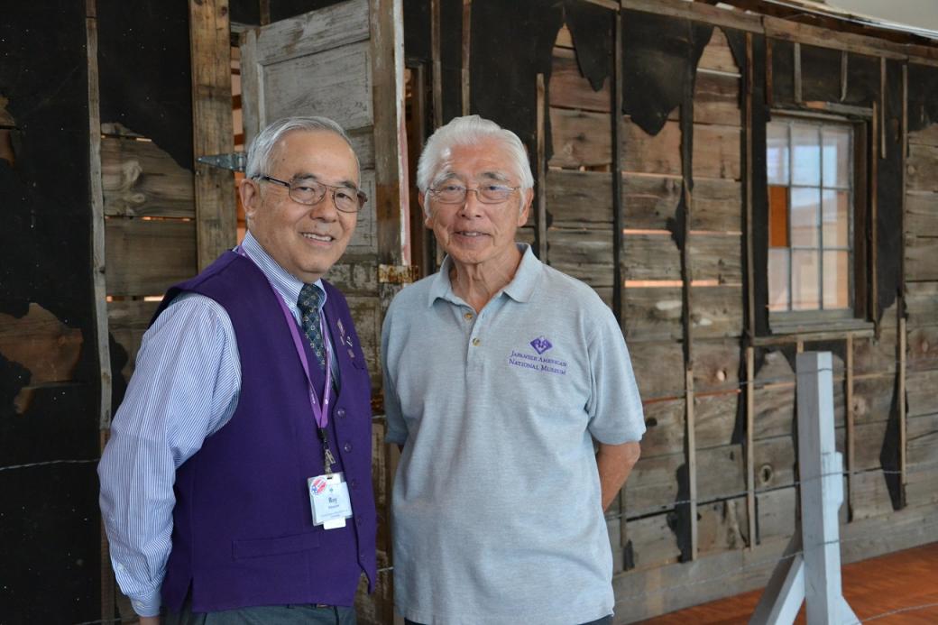 Roy Sakamoto y Bill Shishima en el Museo de Japoneses Americanos 