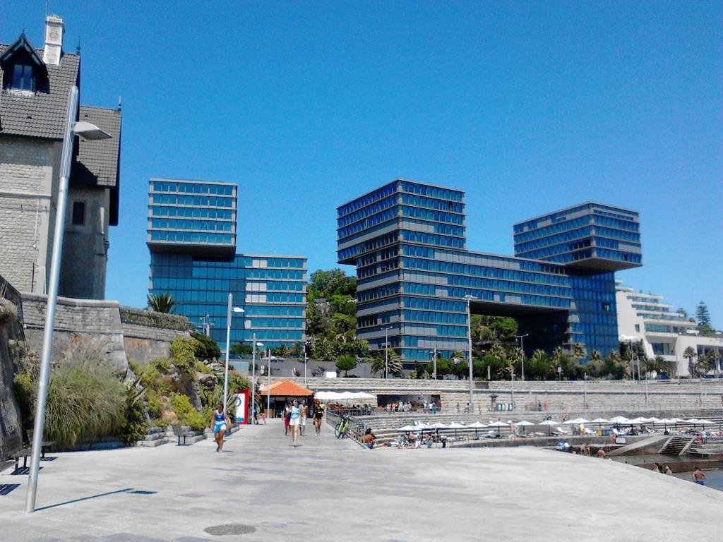 Vista del complejo de lujo Estoril Sol, donde varios políticos angoleños han adquirido apartamentos. 