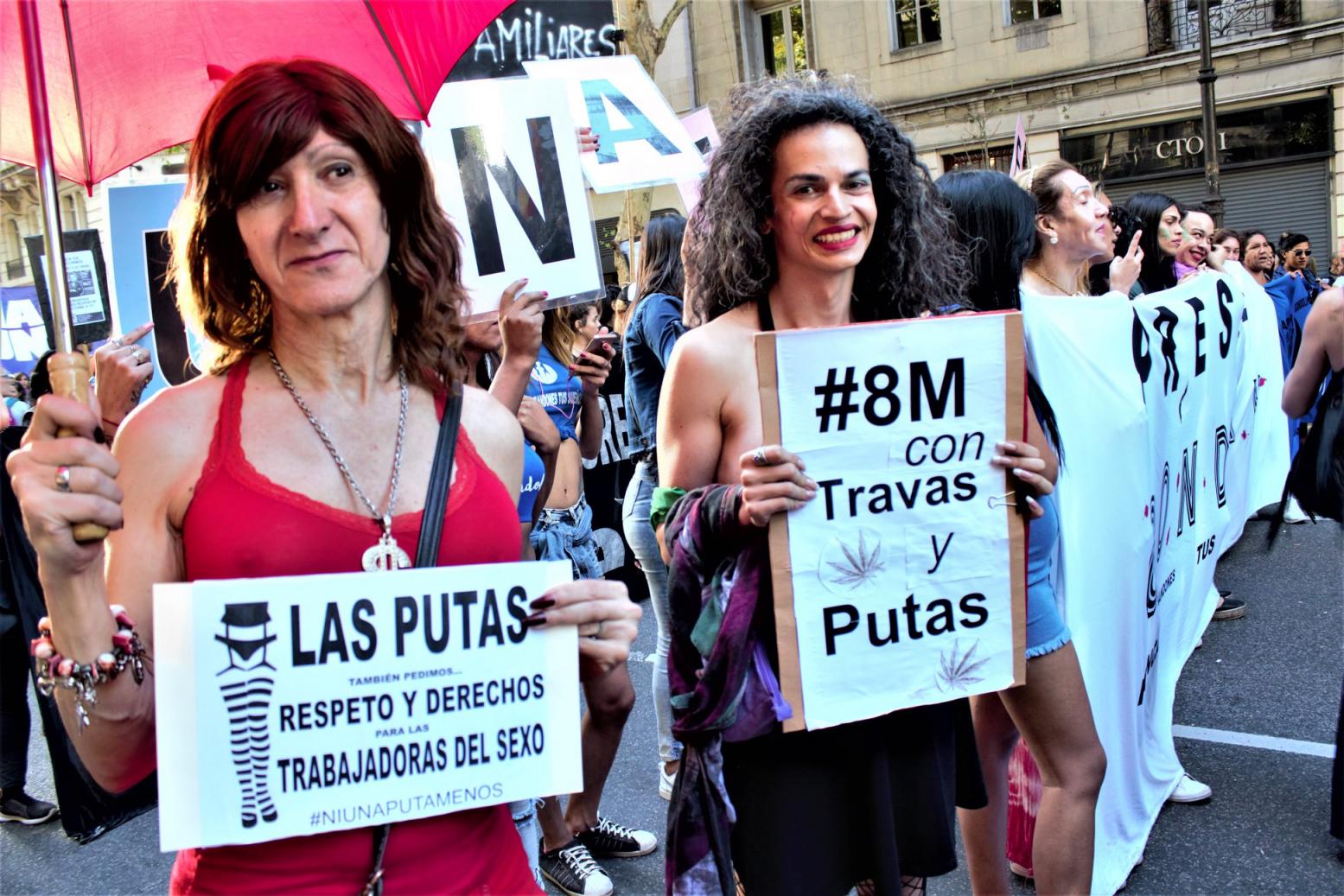 Manifestantes en Buenos Aires, durante la manifestación del 8M. 
