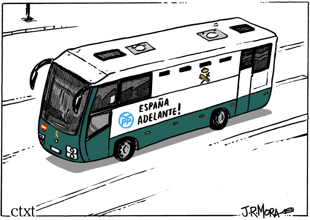 <p>El J.R. Mora de hoy: Autobús popular</p>