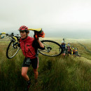 Carrera de los Tres Picos durante el ascenso al pico del Ingleborough, en septiembre de 2005.