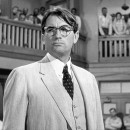 <p>Gregory Peck, Atticus Finch en <em>Matar a un ruiseñor</em> (1962), es el héroe de cine preferido por el American Film Institute.</p>