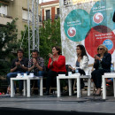 <p>Ada Colau y Manuela Carmena, en un acto electoral en mayo de 2015, junto a otros integrantes de candidaturas municipales por el cambio.</p>