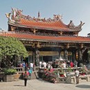 <p>El templo Longshan, en Taipei.</p>