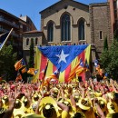 <p>Estelada humana en la plaza de Crist Rei de Manresa el 7 de julio de 2013.</p>