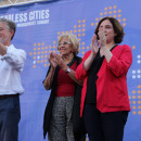 <p>Pedro Santisteve, Manuela Carmena y Ada Colau, el 9 de junio de 2017, en el encuentro municipalista internacional organizado por Barcelona En Comú. </p>