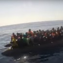 <p>Inmigrantes llegando a la costa de Almería</p>