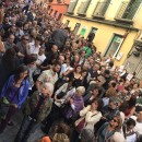 <p>Centenares de personas apoyan en Madrid el derecho a decidir.</p>