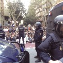 <p>Antidisturbios de la Policía Nacional, frente a la sede de las CUP, el miércoles 20 de septiembre de 2017. </p>