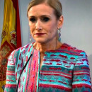 <p>Cristina Cifuentes comparece ante la prensa, después del pleno de la Asamblea de Madrid donde debía dar explicaciones sobre su máster. </p>