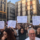 <p>Manifestación en protesta por la sentencia de la Manada en plaça de Sant Jaume en Barcelona, el 26 de abril de 2018.<strong> / Elise Gazengel</strong></p>