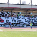 <p>Una pancarta durante un partido de Unionistas de Salamanca.</p>