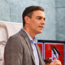 <p>Pedro Sánchez durante la campaña electoral, en Ourense.</p>