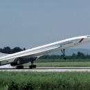 <p>British Airways Concorde G-BOAC, despegando en 1986.</p>