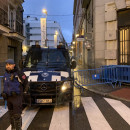 <p>Entrada del centro social La Ingobernable durante el desalojo de la Policía Municipal de Madrid, 13 de noviembre.</p>