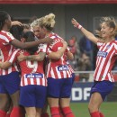 <p>Jugadoras del Atletico de Madrid celebrando el primer gol contra el Tacon, el pasado sábado. </p>