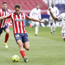 <p>Llorente en carrera en el derbi de este sábado. </p>