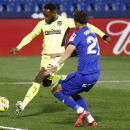 <p>El delantero Moussa Dembélé durante el último Getafe-Atleti de Liga.</p>