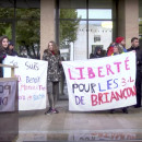 <p>Concentración frente a los juzgados para apoyar a los 7 de Briançon (2018).</p>