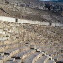 <p>Asientos en el teatro de Éfeso (Grecia).</p>