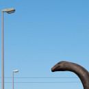 <p>Monumento a un dinosaurio en una rotonda a la entrada de Frick, Suiza. </p>