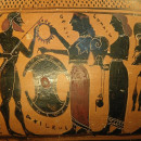 <p>Tetis y sus ayudantes llevan la armadura de Aquiles. Detalle de una hidria ática de figuras negras (575 - 550 a. C.).</p>