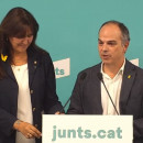 <p>Laura Borràs, presidenta de JxC, y Jordi Turull, su secretario general, anuncian los resultados de la consulta sobre la salida del Govern</p>