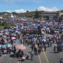 <p>Bloqueo de carreteras en Guatemala como protesta por las acciones de la fiscalía contra el presidente electo Bernardo Arévalo. / <strong>AFP (Youtube)</strong></p>