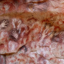 <p>Pintura rupestre en la Cueva de las Manos, en Argentina. / <strong>Wikimedia Commons</strong></p>