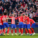 <p>Los jugadores rojiblancos celebran el gol de Llorente frente al Sevilla. <strong>/ Ángel Gutiérrez (Atlético de Madrid)</strong></p>