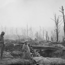 <p>Soldados franceses fotografiados en una trinchera, alrededor de 1916-18. /<strong> Librería del Congreso de EE.UU </strong></p>