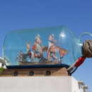 <p>Escultura <em>El barco de Nelson en una botella.</em> / <strong>Mike Peel</strong></p>