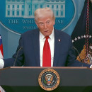 <p>Trump, durante la conferencia de prensa sobre el choque aéreo en Washington. /<strong> Imagen de TV</strong></p>