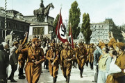 <p>Milicias nazis en Núremberg, dirigidas por Horst Wessel (1929).</p>