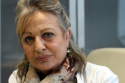 <p>La ginecóloga Blanca Cañedo-Argüelles posa en su clínica de Gijón durante la entrevista. </p>