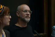 <p>Luciano Fabbri, durante su intervención en el Encuentro Internacional Feminista, organizado por el Ministerio de Igualdad. <strong>/ Twitter</strong></p>