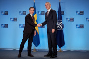 <p>El primer ministro de Suecia, Ulf Kristersson, junto al secretario general de la OTAN, Jens Stoltenberg, el 20 de octubre de 2022.<strong> / OTAN</strong></p>