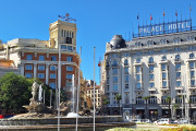 <p>La plaza de Cánovas del Castillo, conocida como plaza de Neptuno, en Madrid. / <strong>R. A. </strong></p>