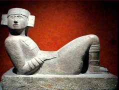 Escultura Chac Mool maya, expuesta en el Museo Nacional de Antropología de México.
