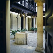 Pozo de la casa de Cervantes, en Alcalá de Henares.