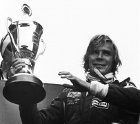 <p> James Hunt, durante el Gran Premio de Holanda de 1976.</p>