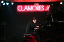 <p>Chano Domínguez durante una actuación en la Sala Clamores, en 2007.</p>