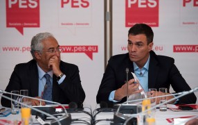 <p>Antonio Costa, primer ministro de Portugal, y Pedro Sánchez, secretario general del PSOE.</p>