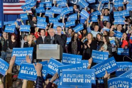 <p>Bernie Sanders pronuncia su discurso de la victoria tras lograr el 60% de los votos en las primarias de New Hampshire.</p>