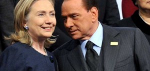 <p>Hillary Clinton y Silvio Berlusconi</p>