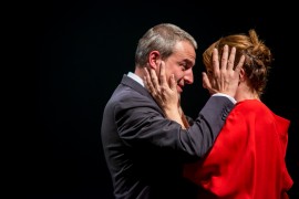 <p>Alberto San Juan y Marta Calvó, en <em>Masacre</em>, la función que se representa en el Teatro del Barrio. </p>