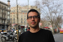 <p>El periodista Ander Izaguirre en Barcelona </p>