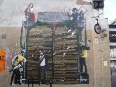 <p>Mural con las declaración de los derechos del hombre y del ciudadano en la calle Oberkampf (París) en 2015.</p>